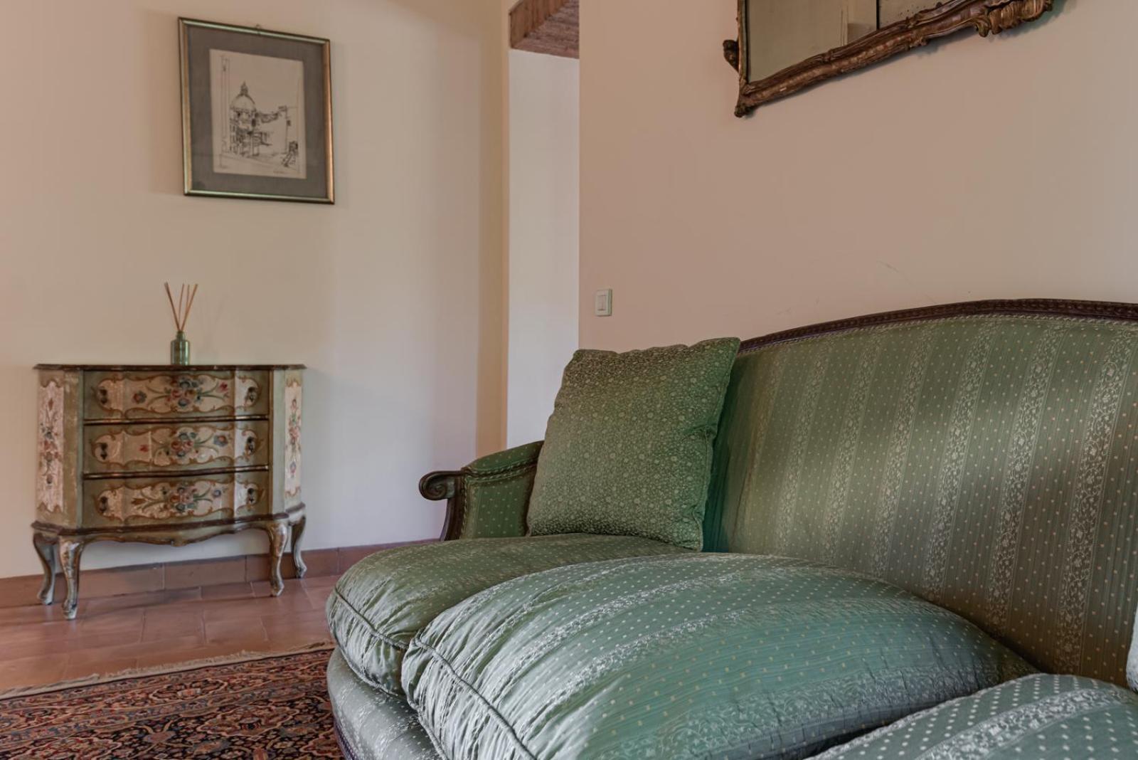Villa Il Castagno Wine & Resort Сиена Экстерьер фото