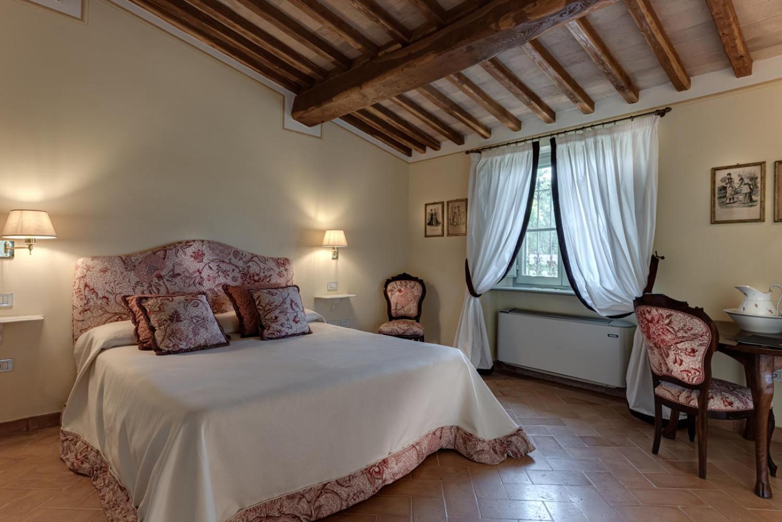 Villa Il Castagno Wine & Resort Сиена Экстерьер фото