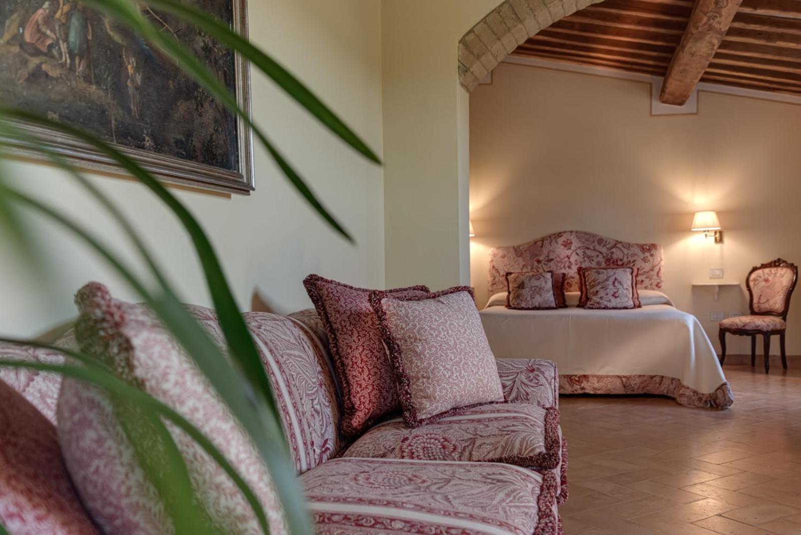 Villa Il Castagno Wine & Resort Сиена Экстерьер фото