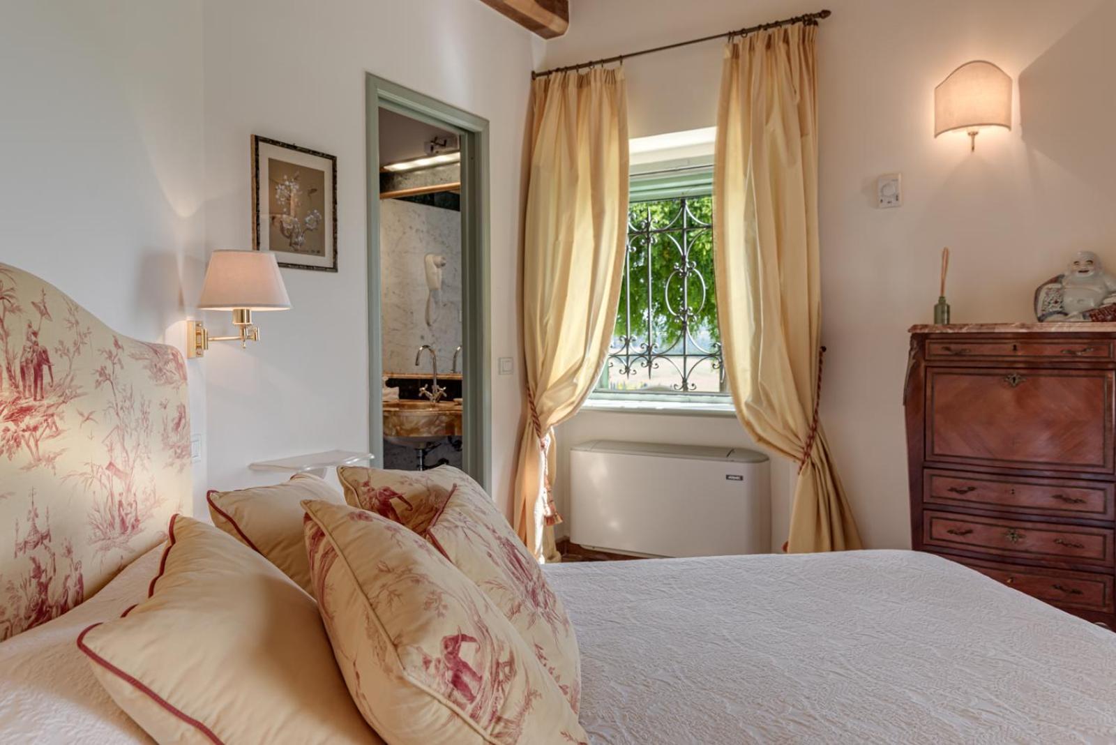 Villa Il Castagno Wine & Resort Сиена Экстерьер фото