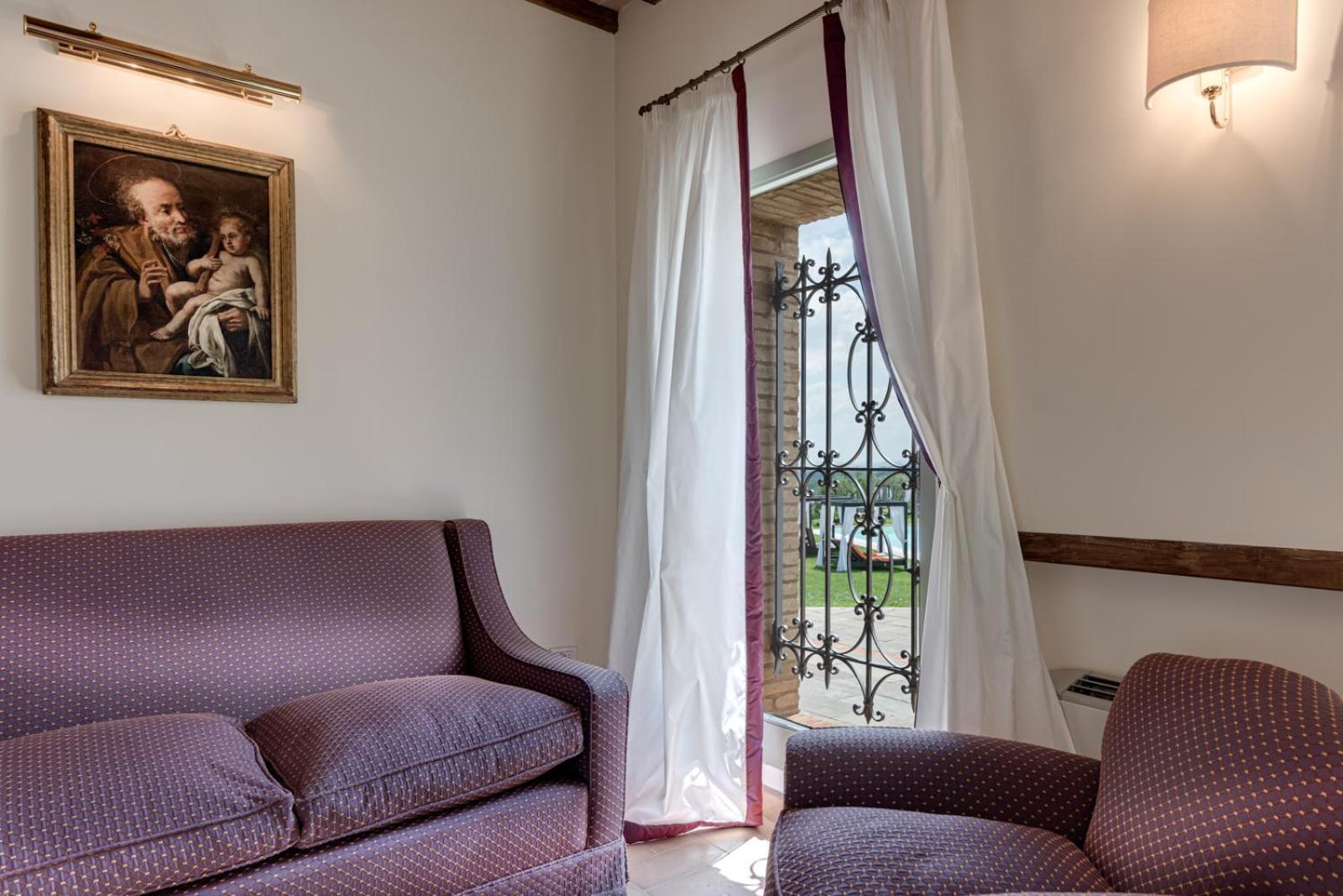 Villa Il Castagno Wine & Resort Сиена Экстерьер фото